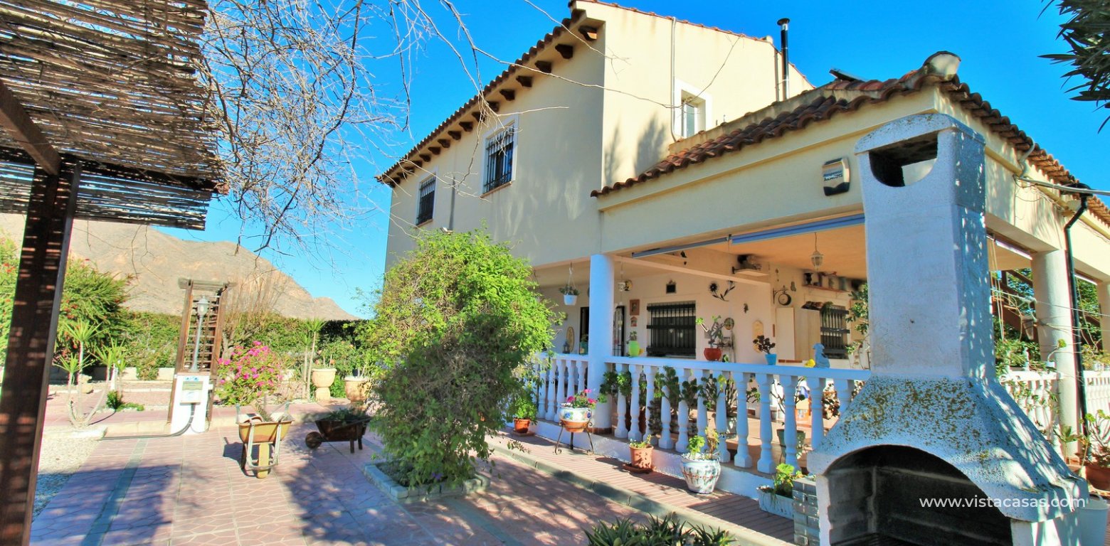 Resale - Villa - Redován