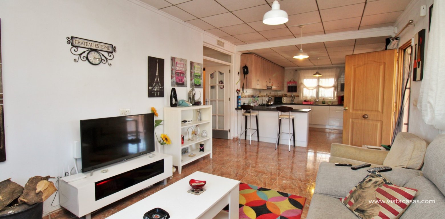 Resale - Villa - Redován