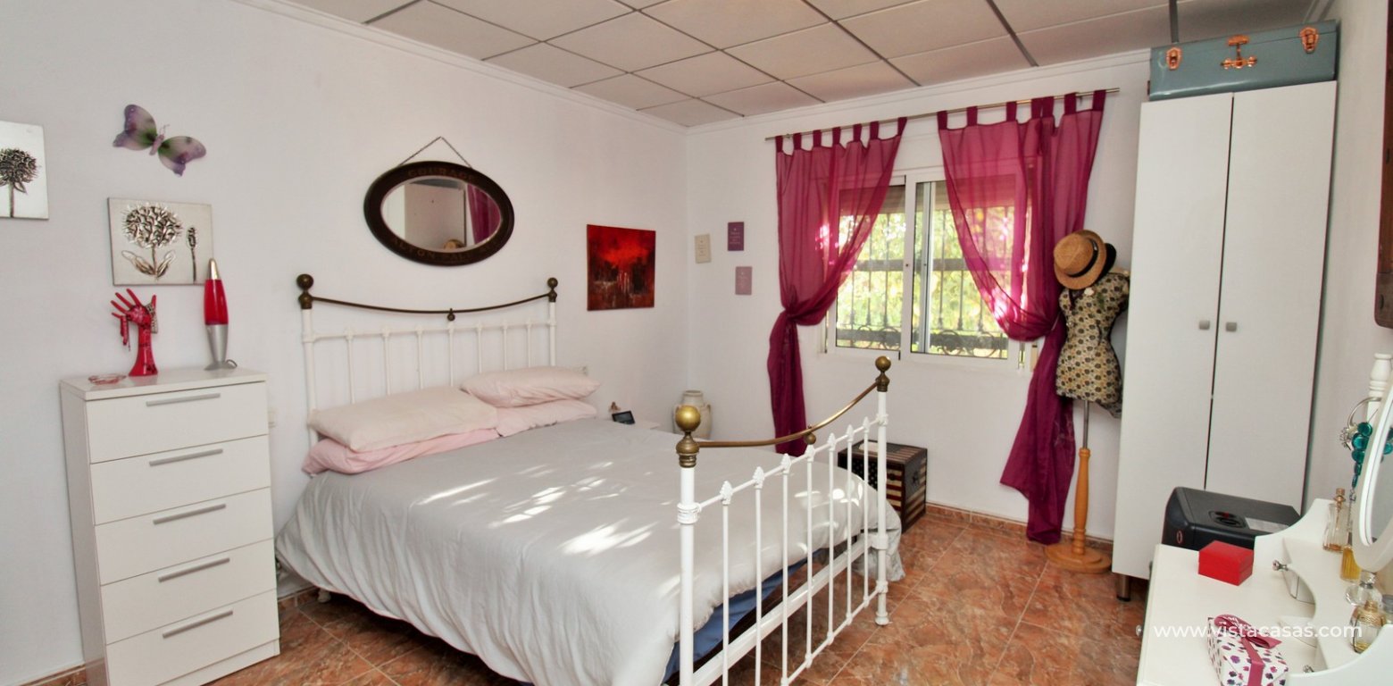 Resale - Villa - Redován