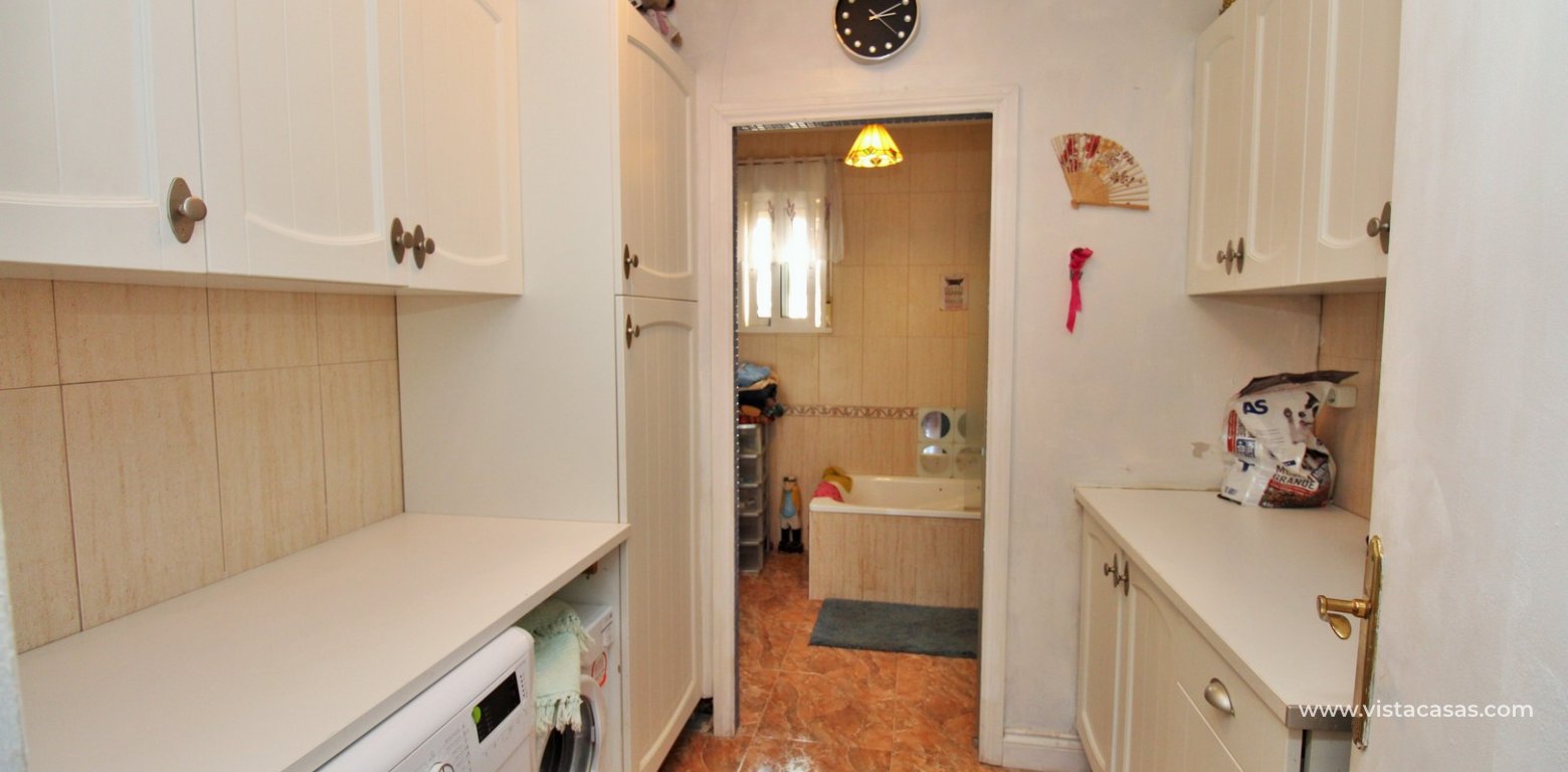 Resale - Villa - Redován