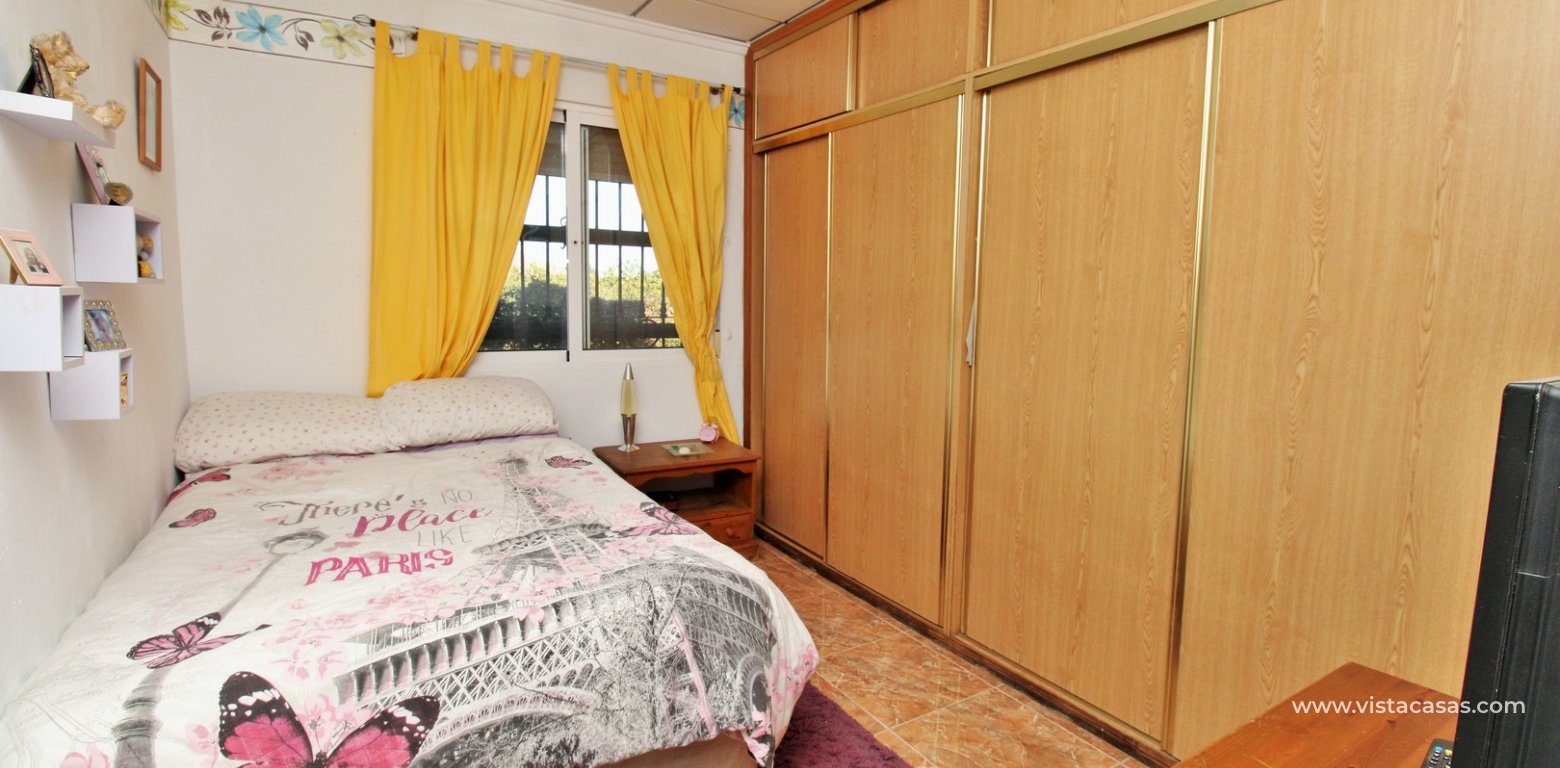 Resale - Villa - Redován