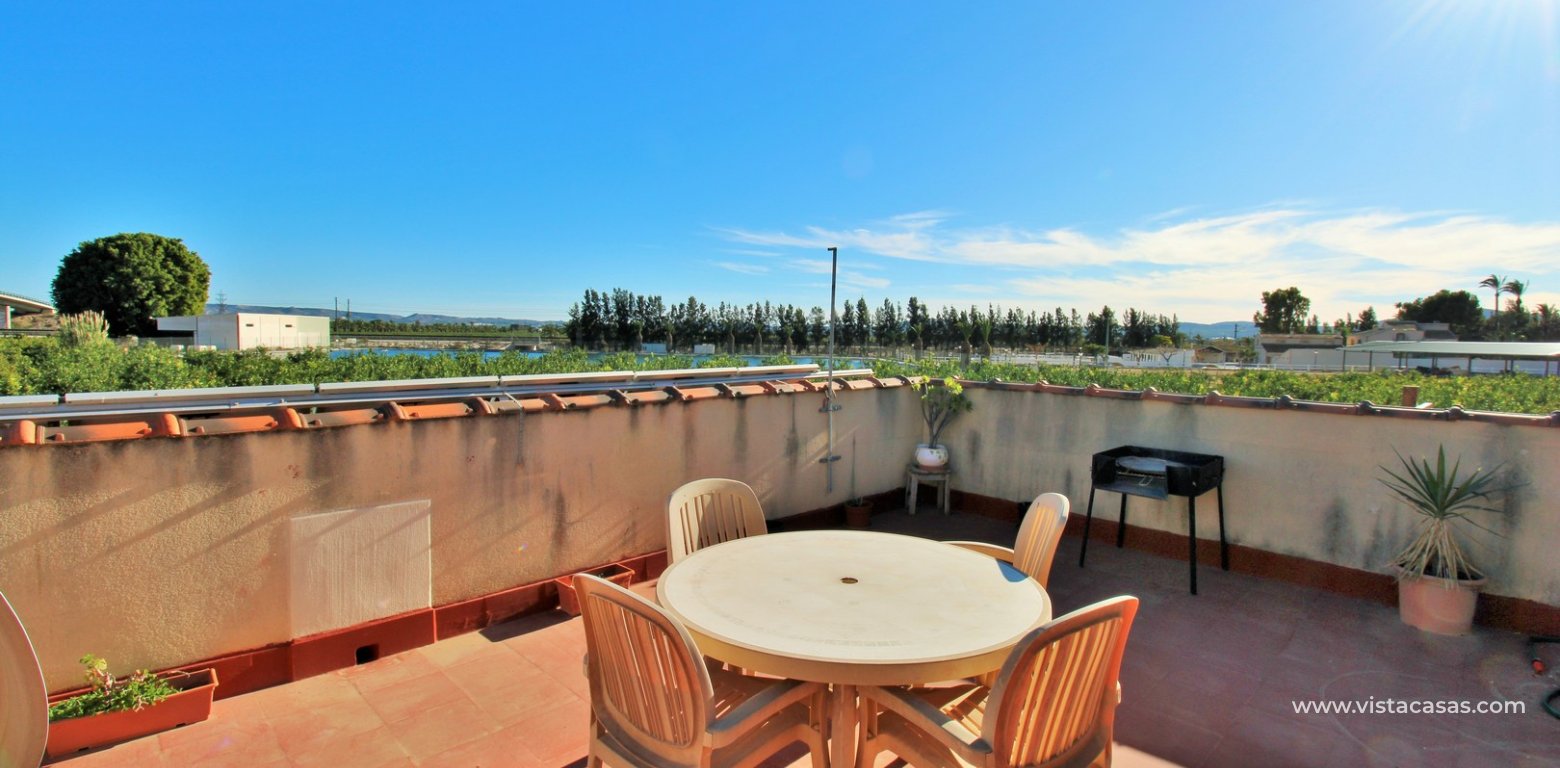 Resale - Villa - Redován