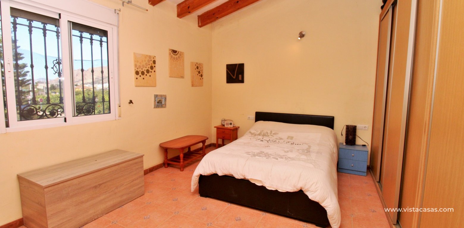 Resale - Villa - Redován