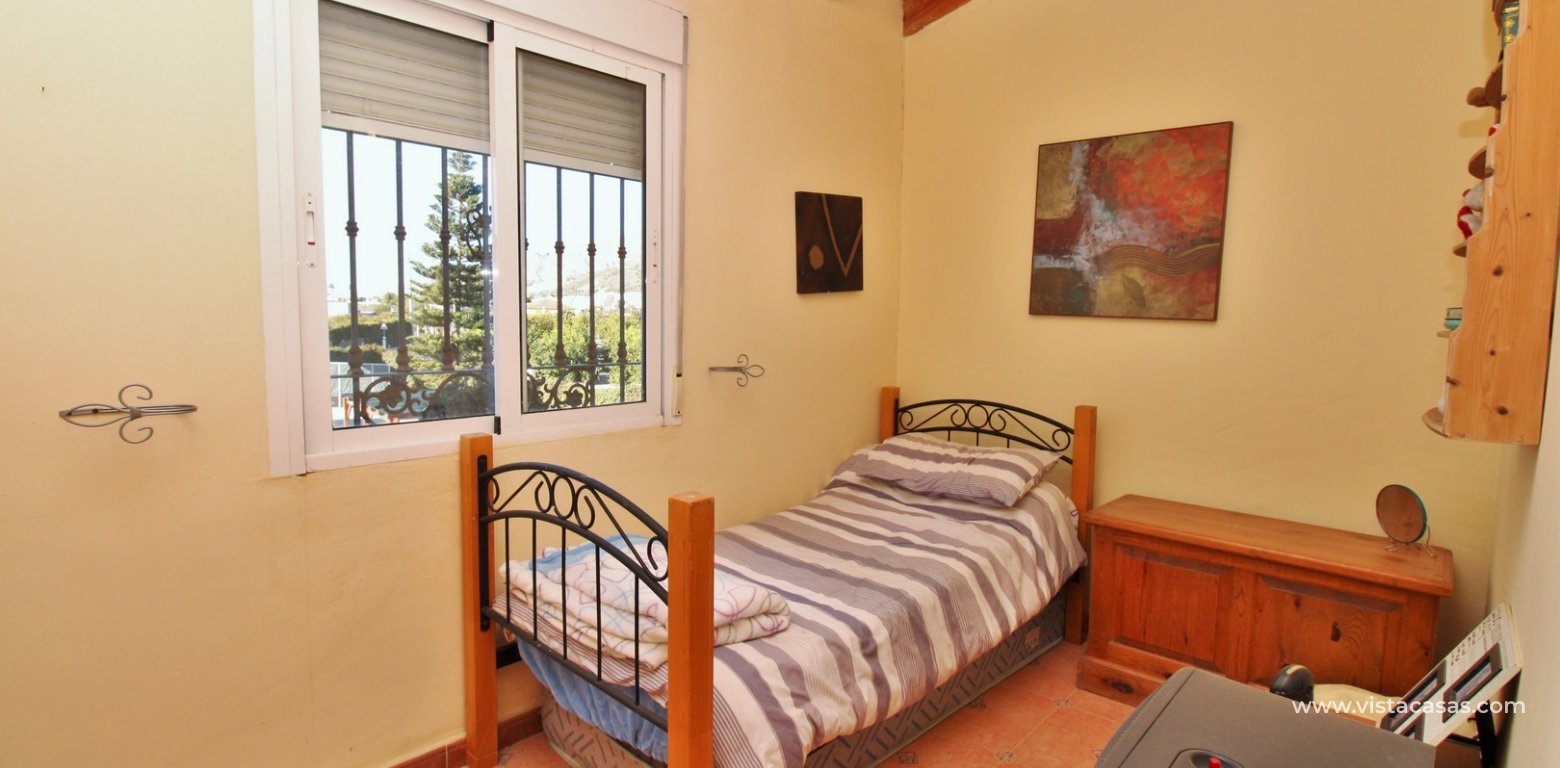 Resale - Villa - Redován