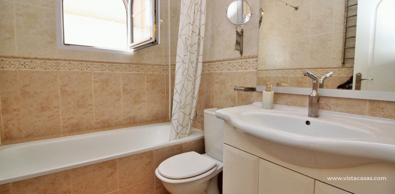 Villa for sale in Los Altos bathroom