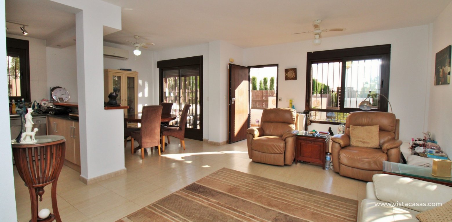 Detached villa for sale in Pau 8 Villamartin ilios lounge diner