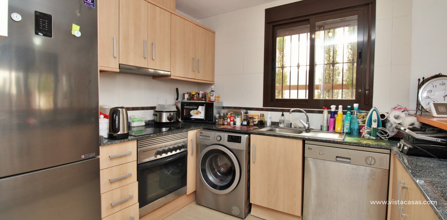 Detached villa for sale in Pau 8 Villamartin ilios kitchen 3