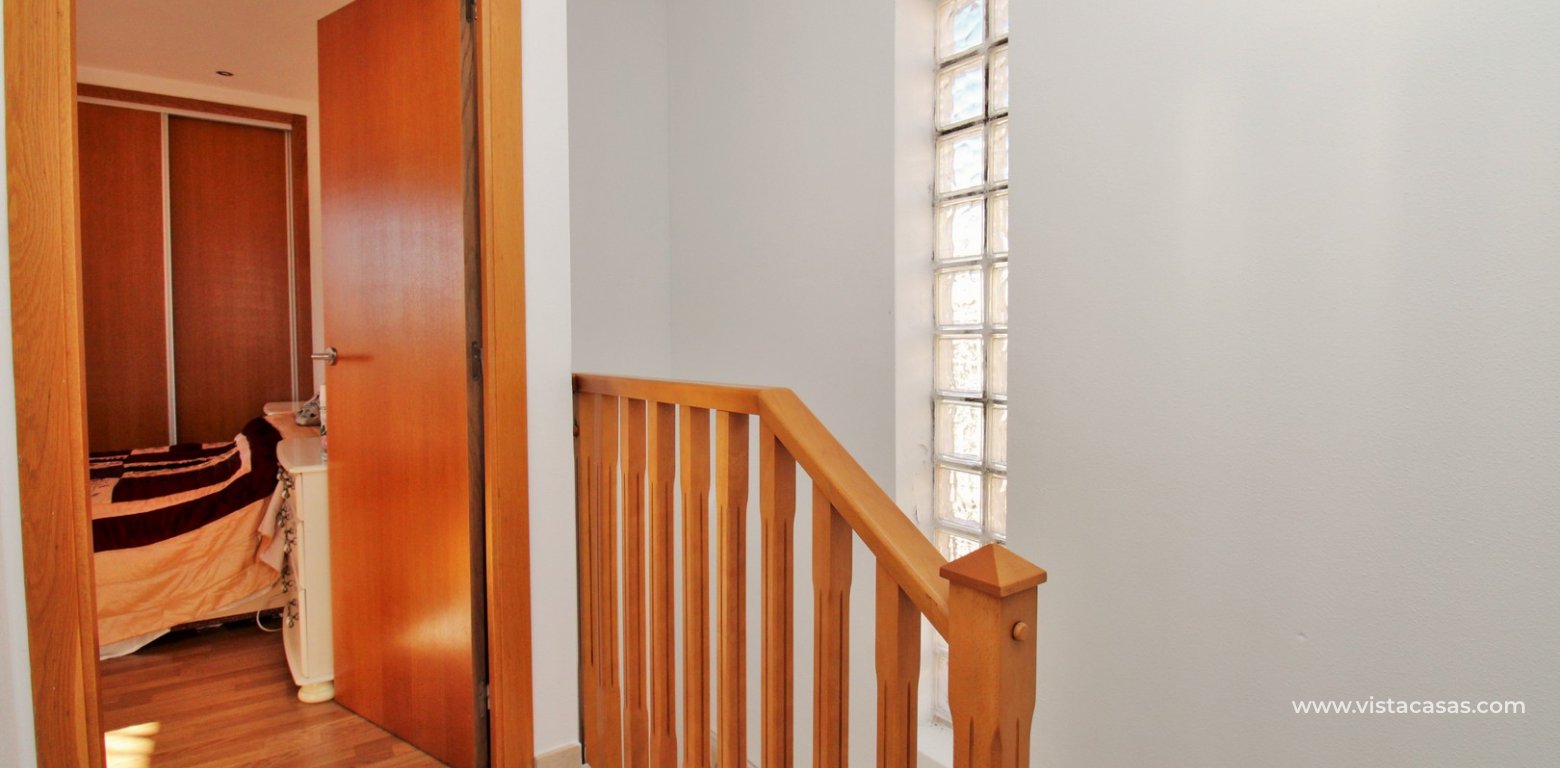 Detached villa for sale in Pau 8 Villamartin ilios landing