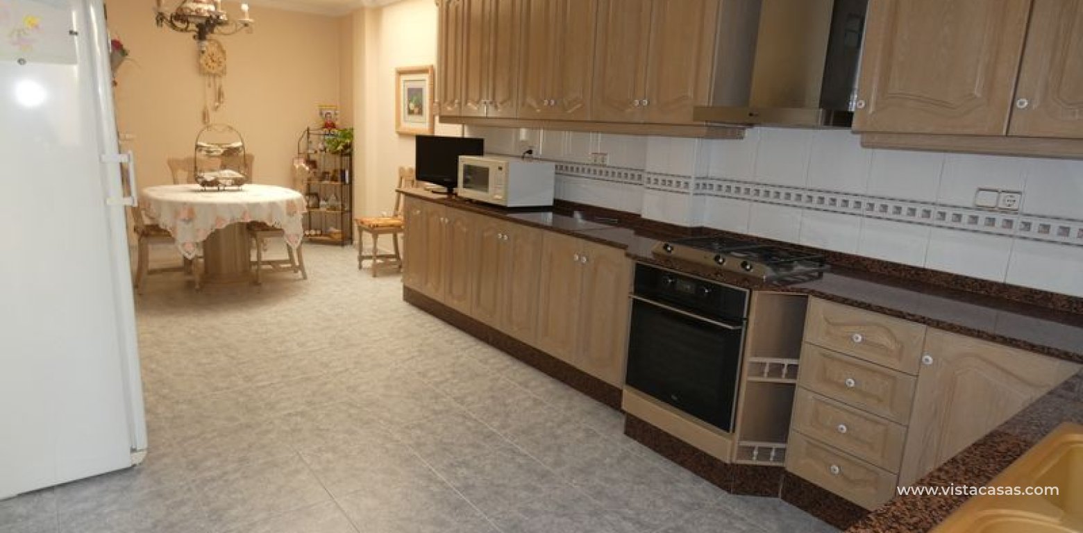 Resale - Villa - Almoradí