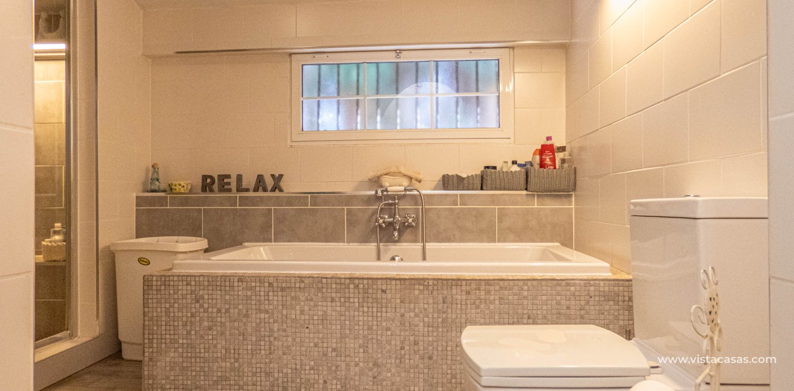 Resale - Villa - Rojales