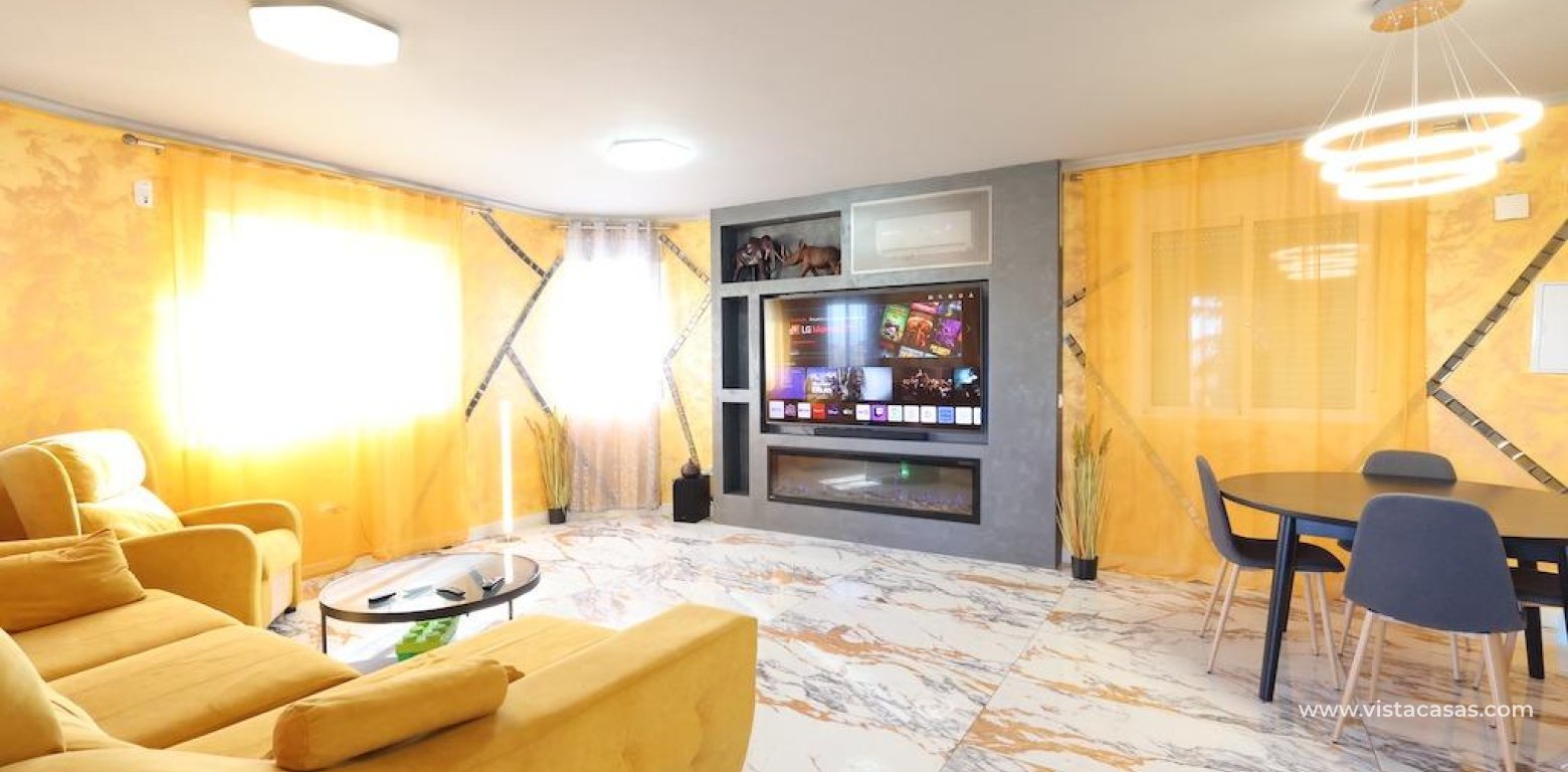 Resale - Villa - San Miguel de Salinas