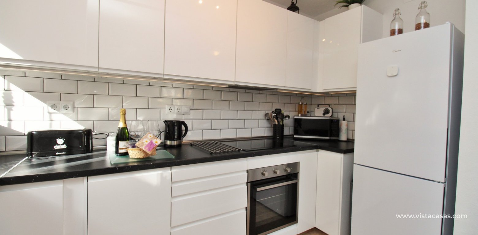 Ground floor apartment for sale Amapolas I La Zenia open kitchen