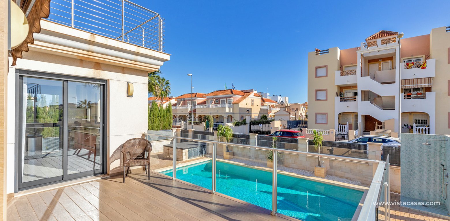 Resale - Villa - La Zenia