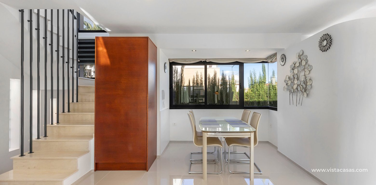 Resale - Villa - La Zenia