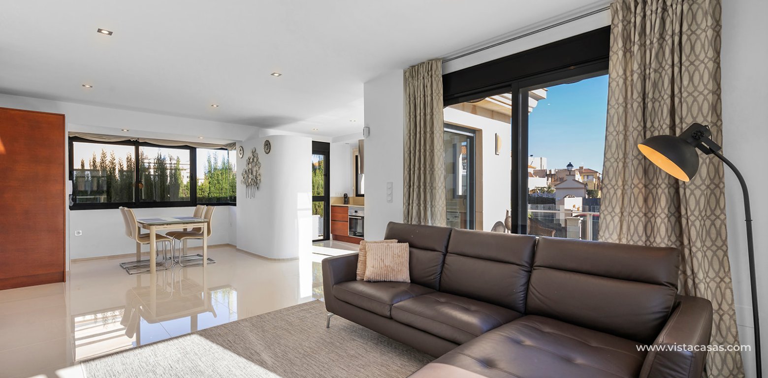 Resale - Villa - La Zenia