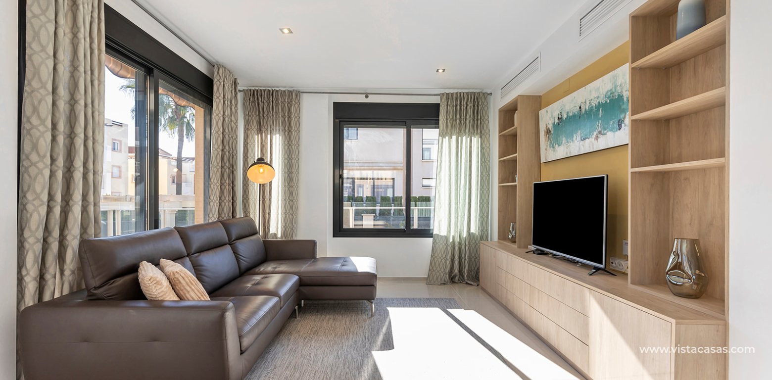 Resale - Villa - La Zenia