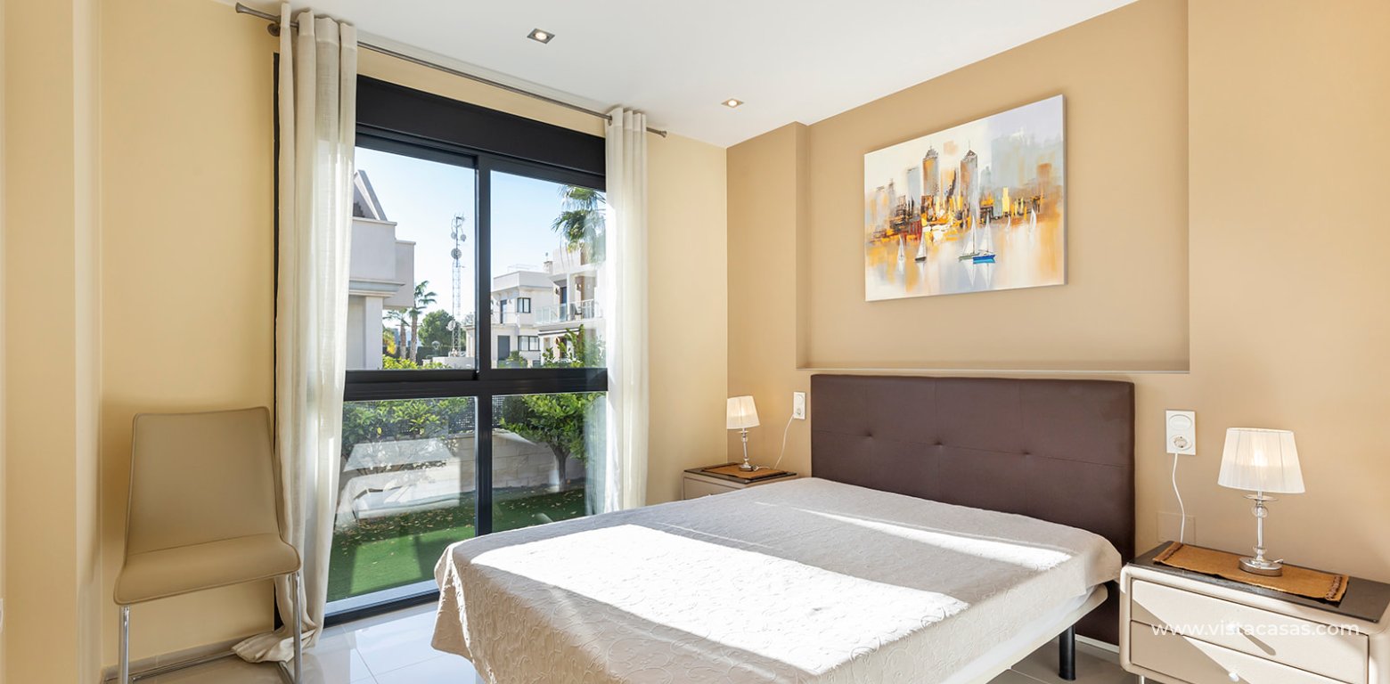 Resale - Villa - La Zenia