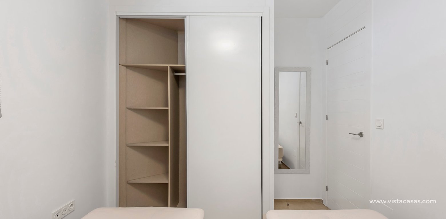 Resale - Villa - La Zenia