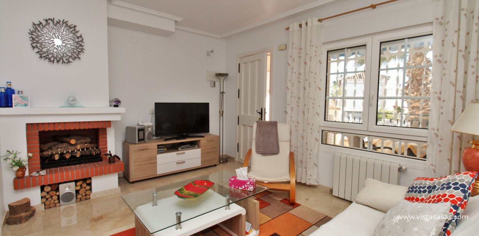 Sofia townhouse for sale R3 Las Violetas Villamartin living area