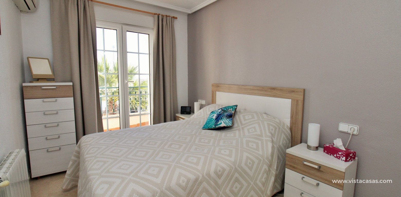 Sofia townhouse for sale R3 Las Violetas Villamartin master bedroom
