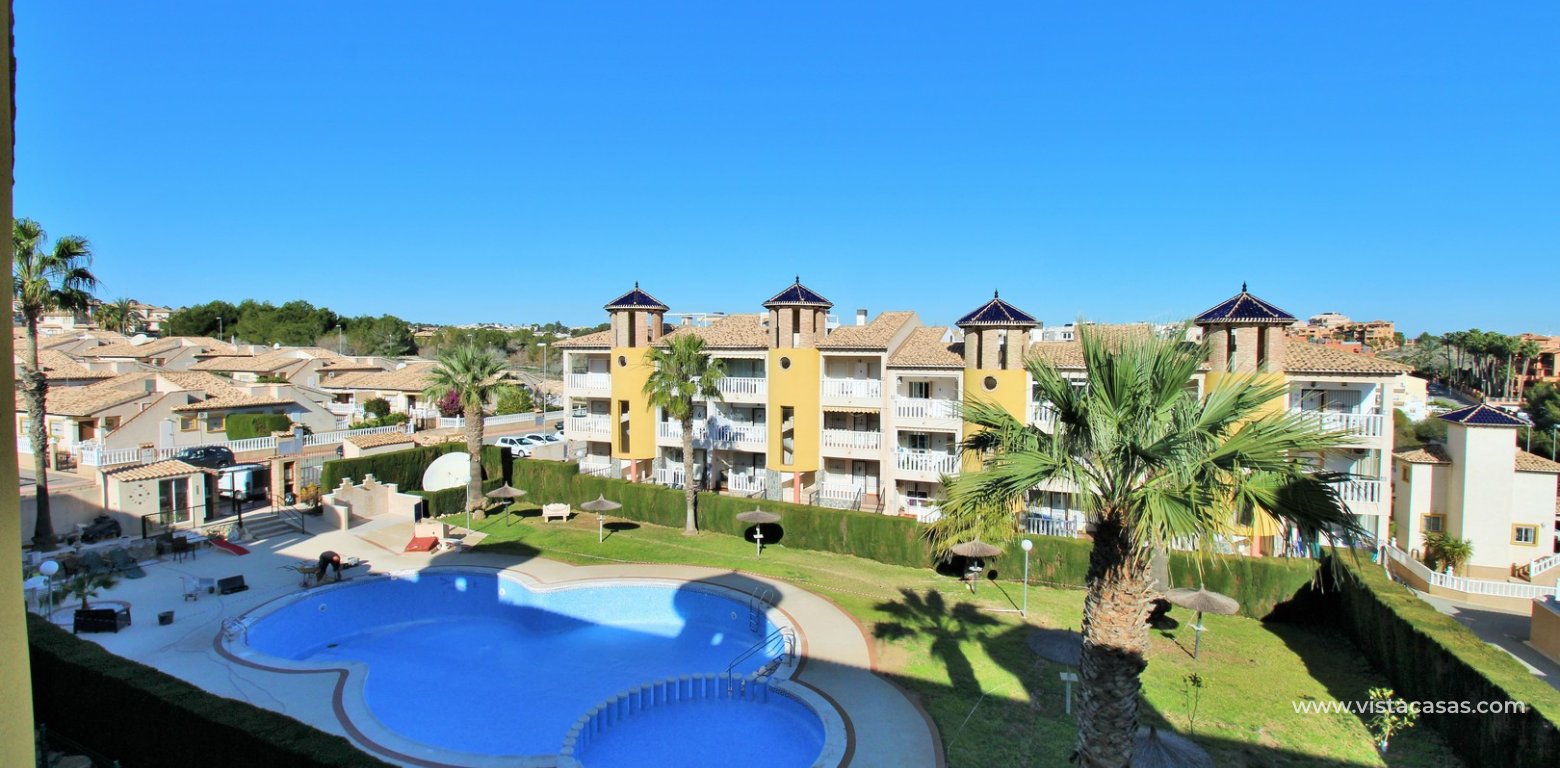Property for sale Pinada Golf 1 Villamartin pool view overlooking the pool