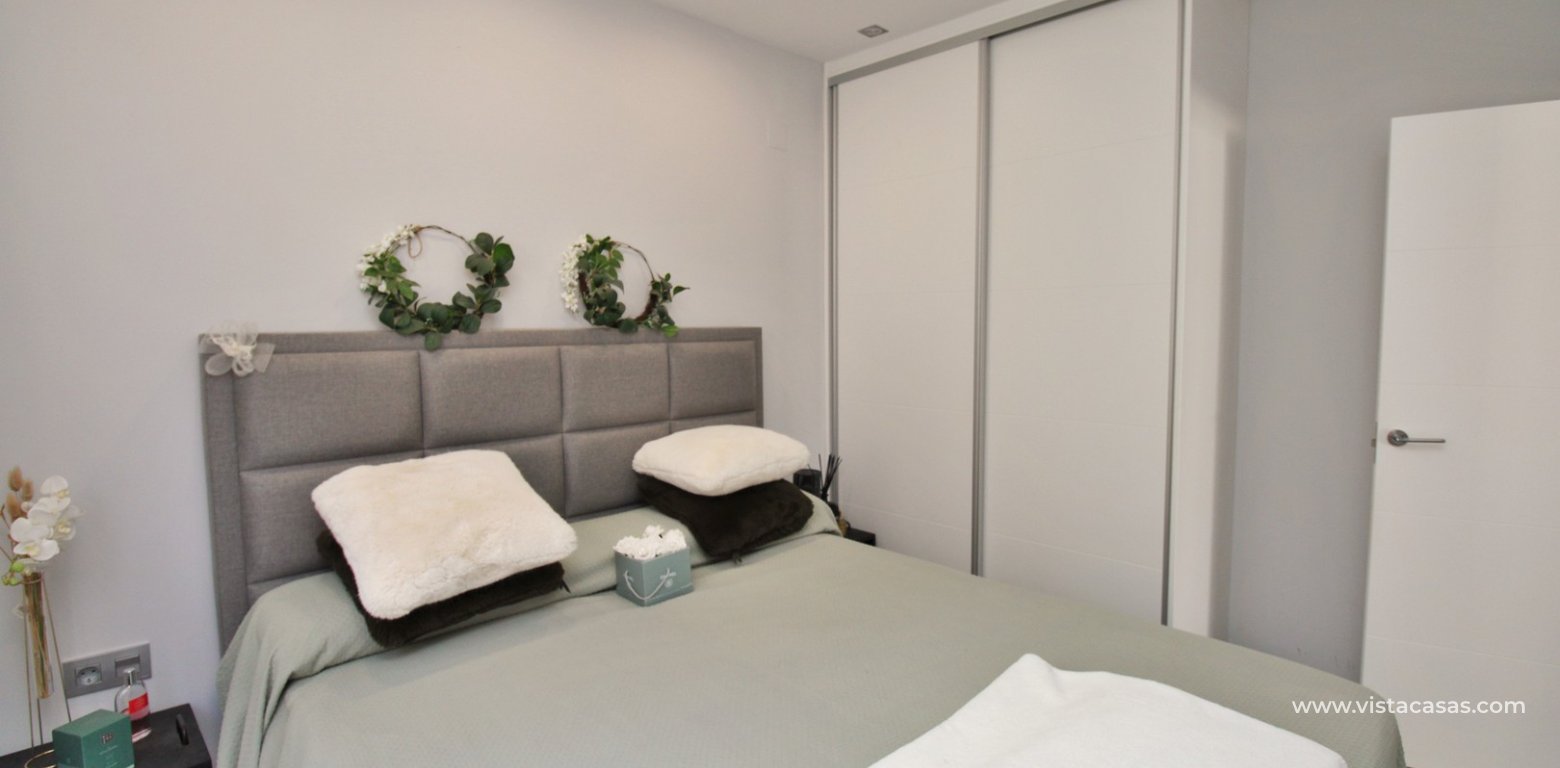 Innova detached villa private pool for sale Villamartin double bedroom fitted wardrobes