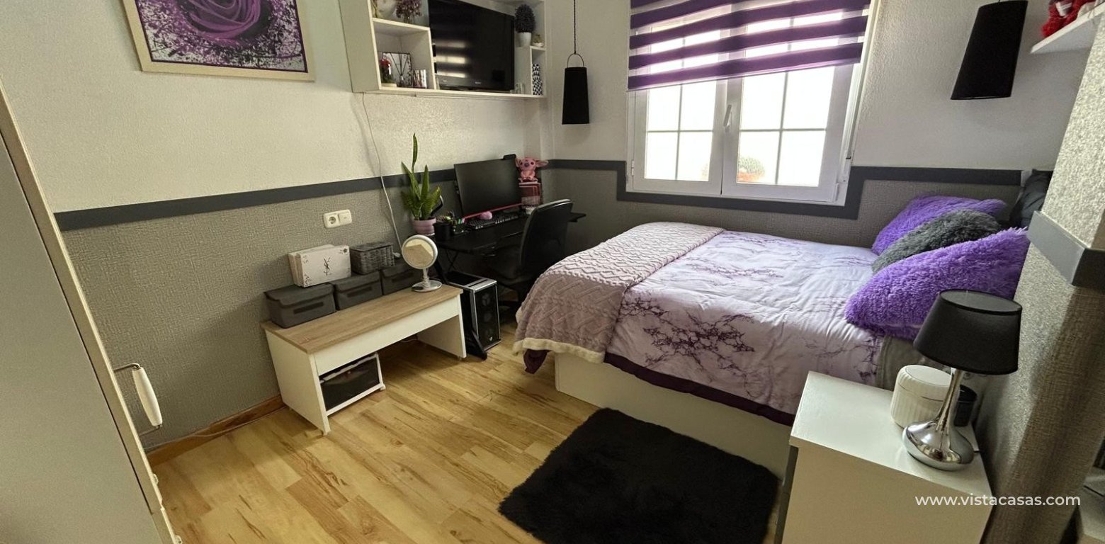 Venta - Chalet - Los Montesinos