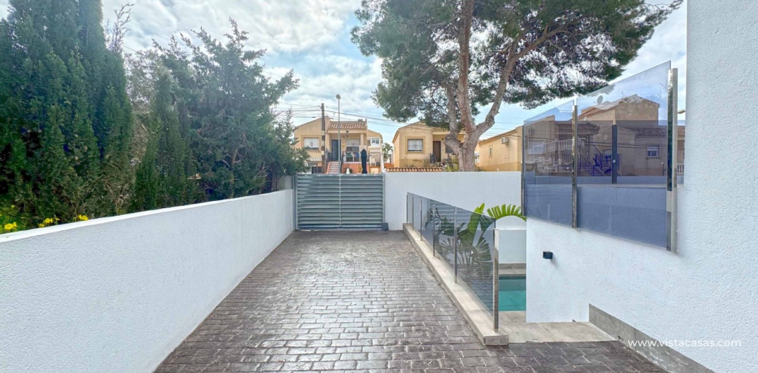 Sale - Villa - Los Balcones