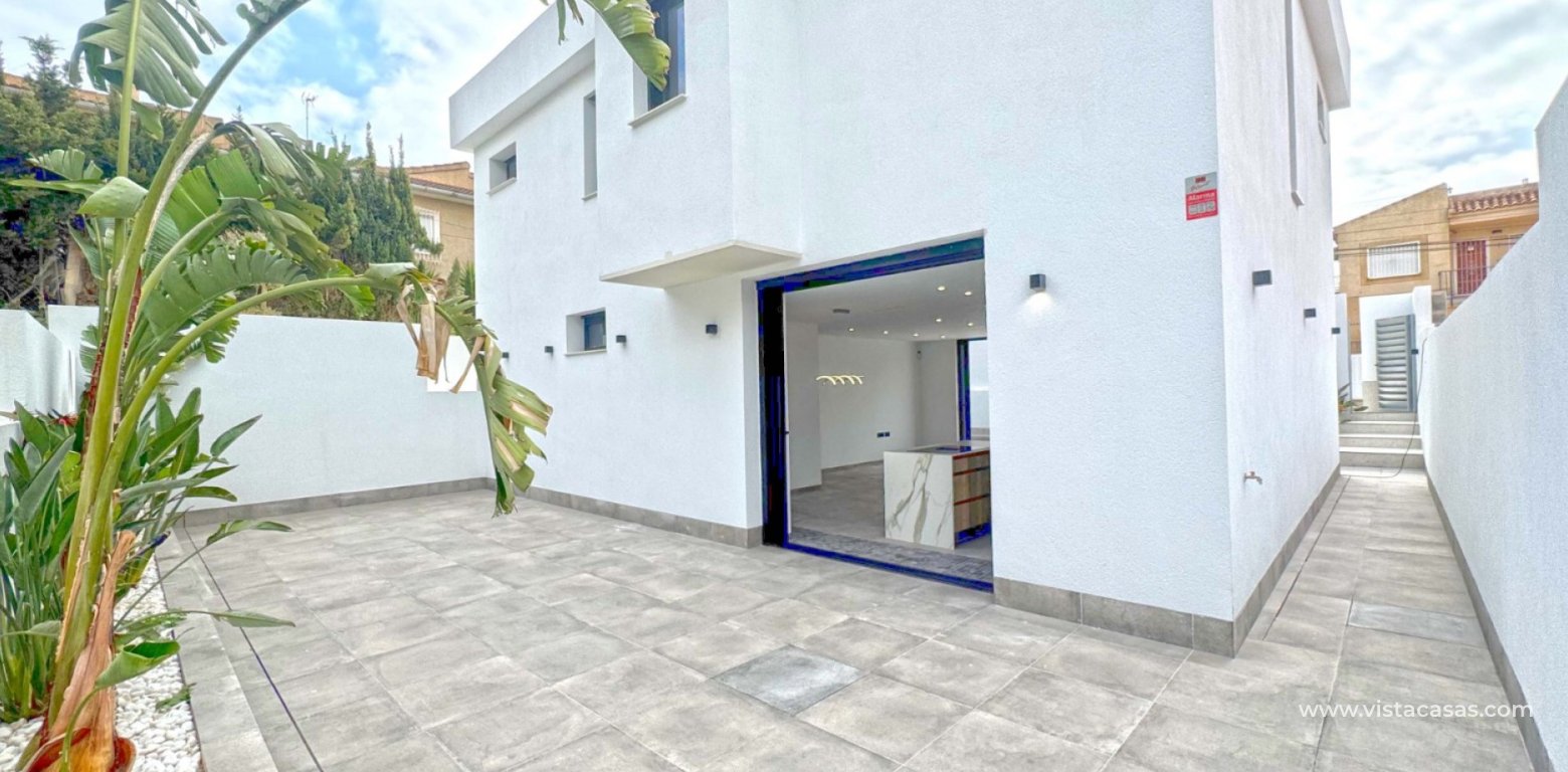 Sale - Villa - Los Balcones