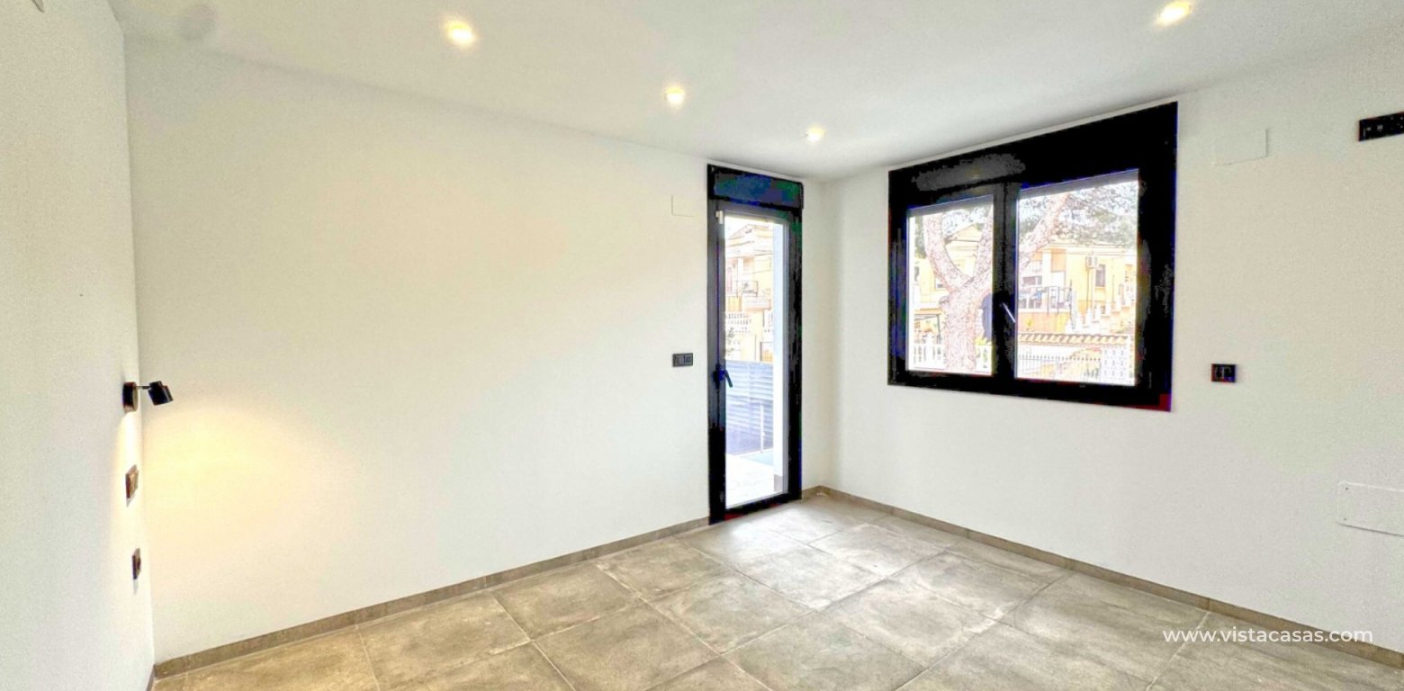 Sale - Villa - Los Balcones