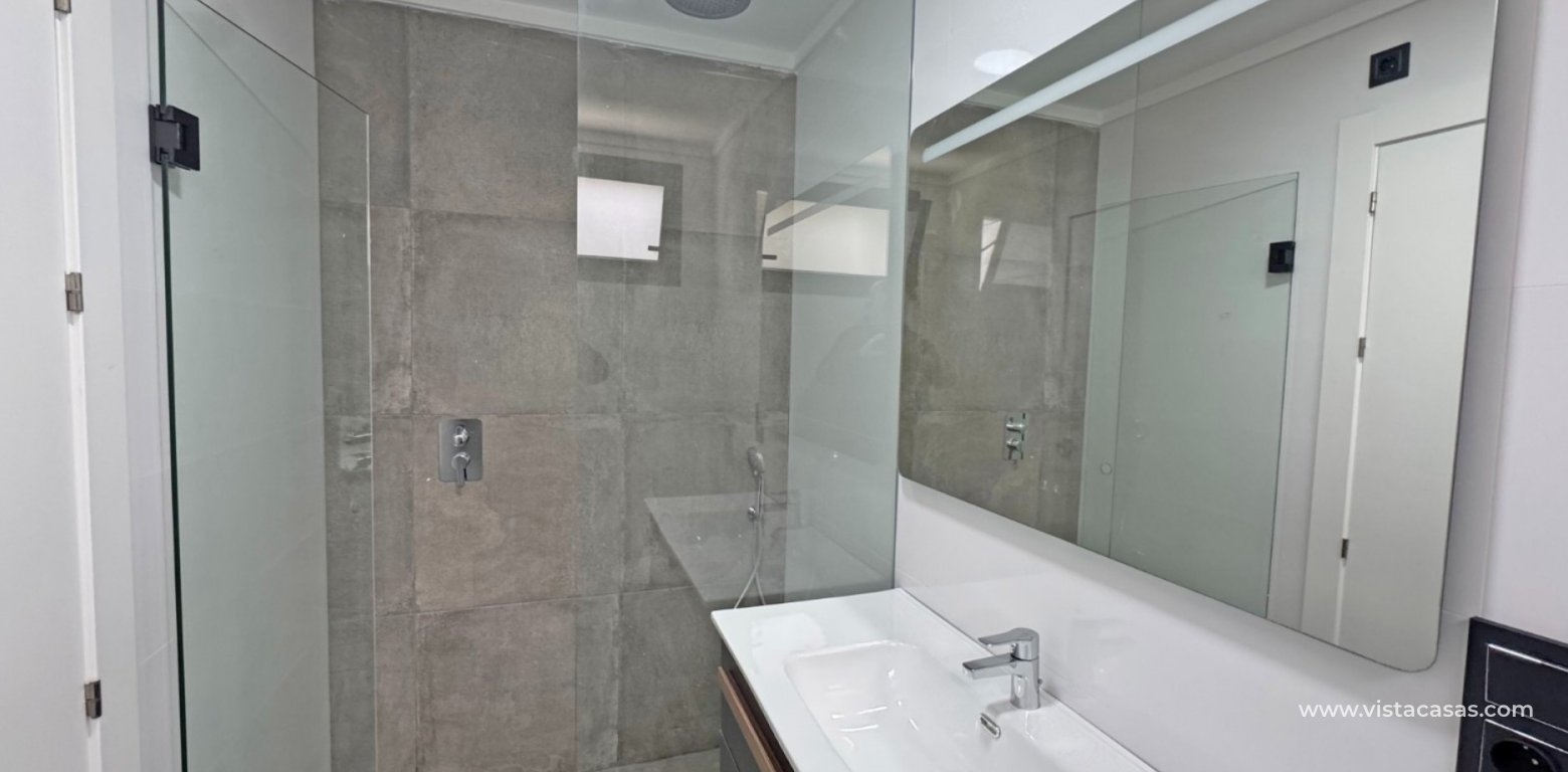 Sale - Villa - Los Balcones