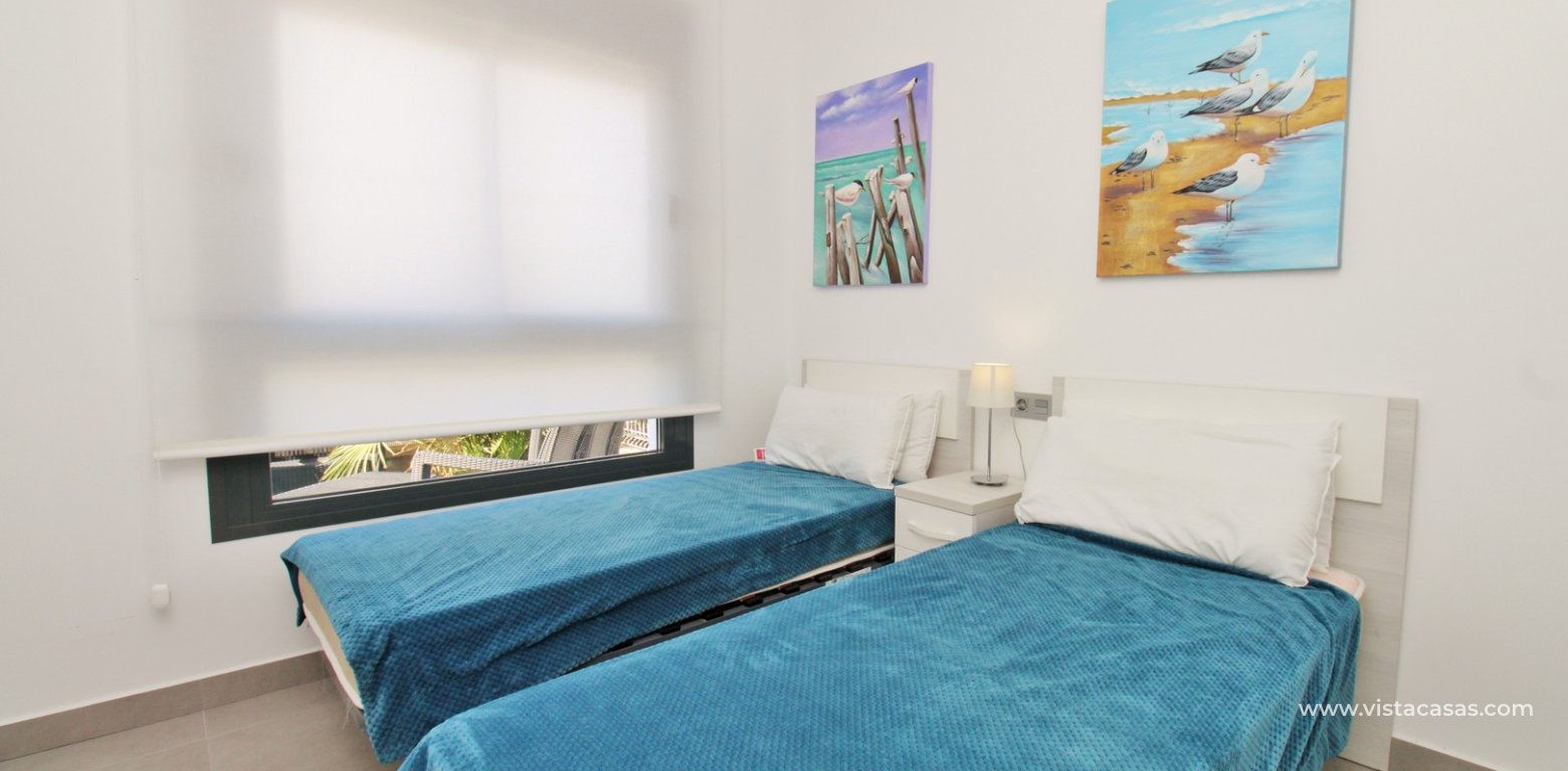 Ground floor apartment for sale in Lamar Resort II Pilar de la Horadada twin bedroom