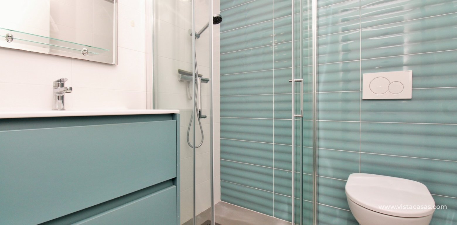 Ground floor apartment for sale in Lamar Resort II Pilar de la Horadada bathroom