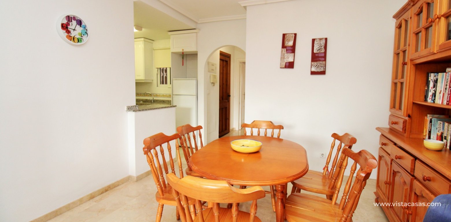 Ground floor apartment for sale Villamartin Plaza diner kitchen