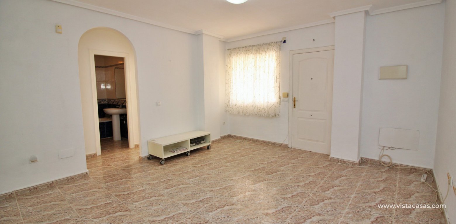 Apartment for sale in Villamartin lounge 2