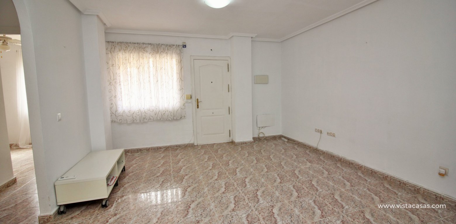 Apartment for sale in Villamartin lounge 3