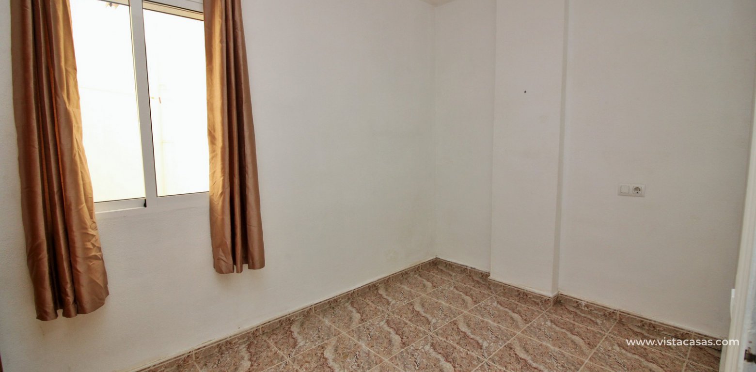 Apartment for sale in Villamartin twin bedroom