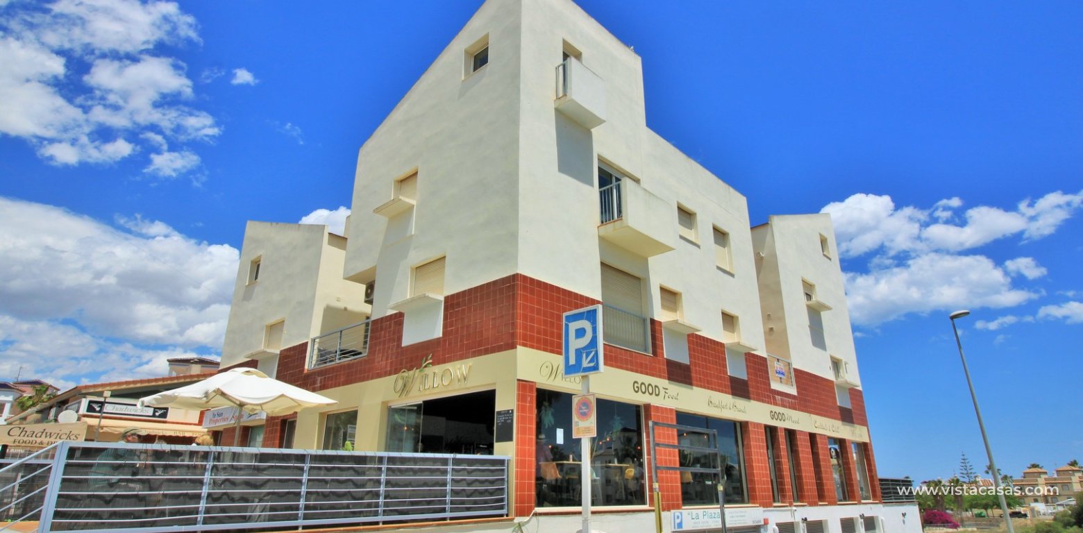 Apartment near the Villamartin Plaza for sale