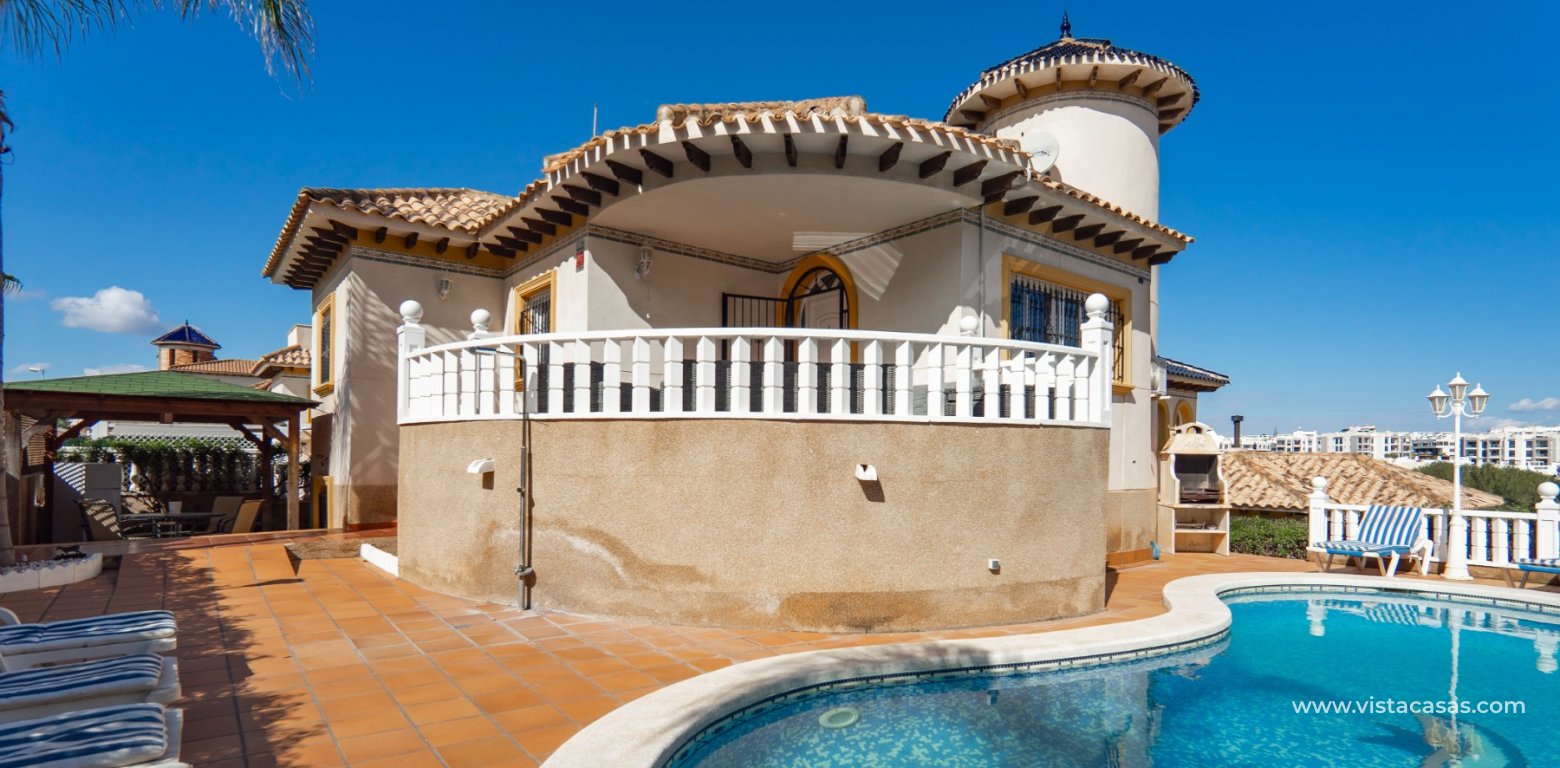Resale - Villa - Villamartin