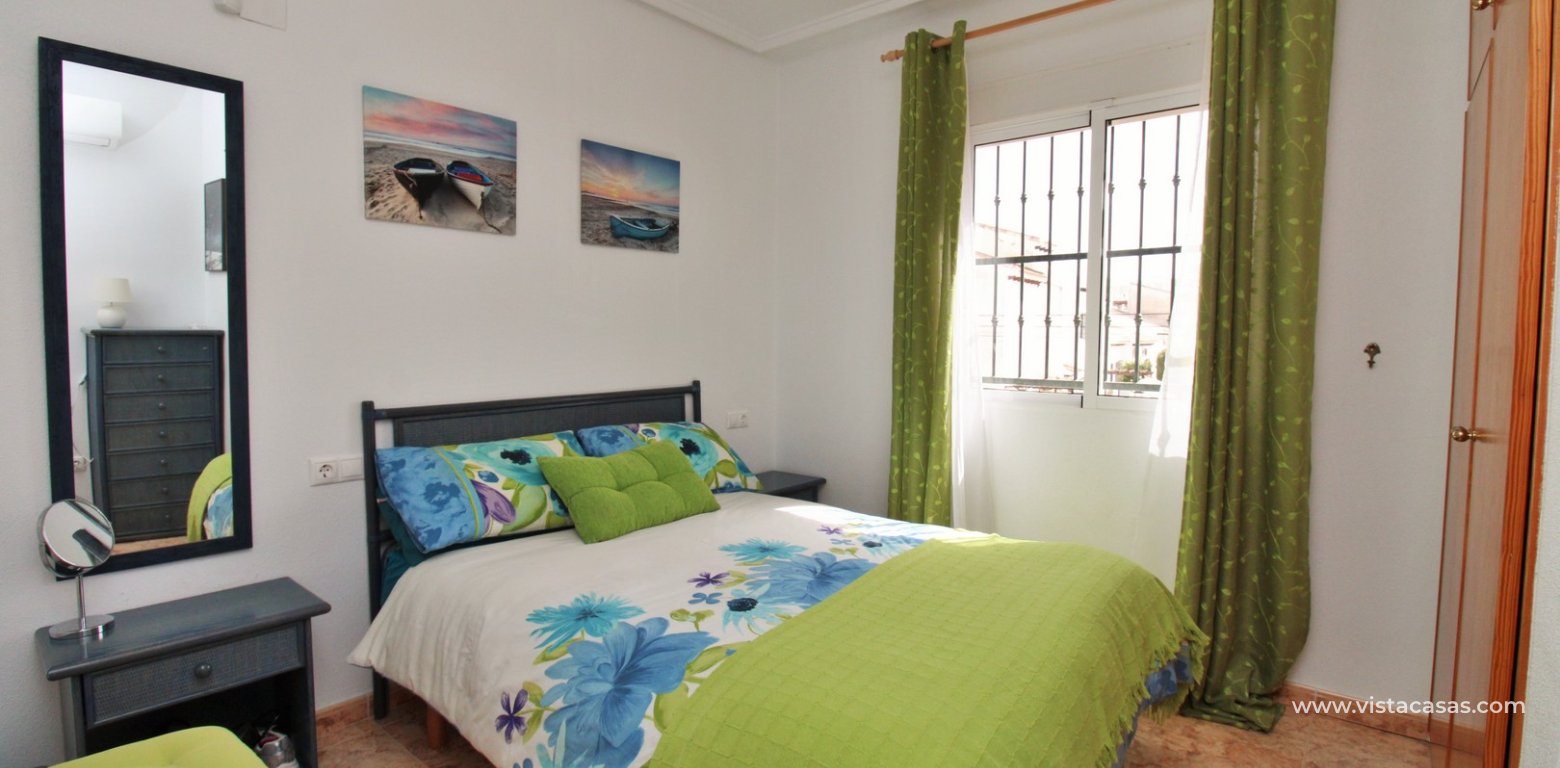 Townhouse for sale St James Hills Villamartin master bedroom