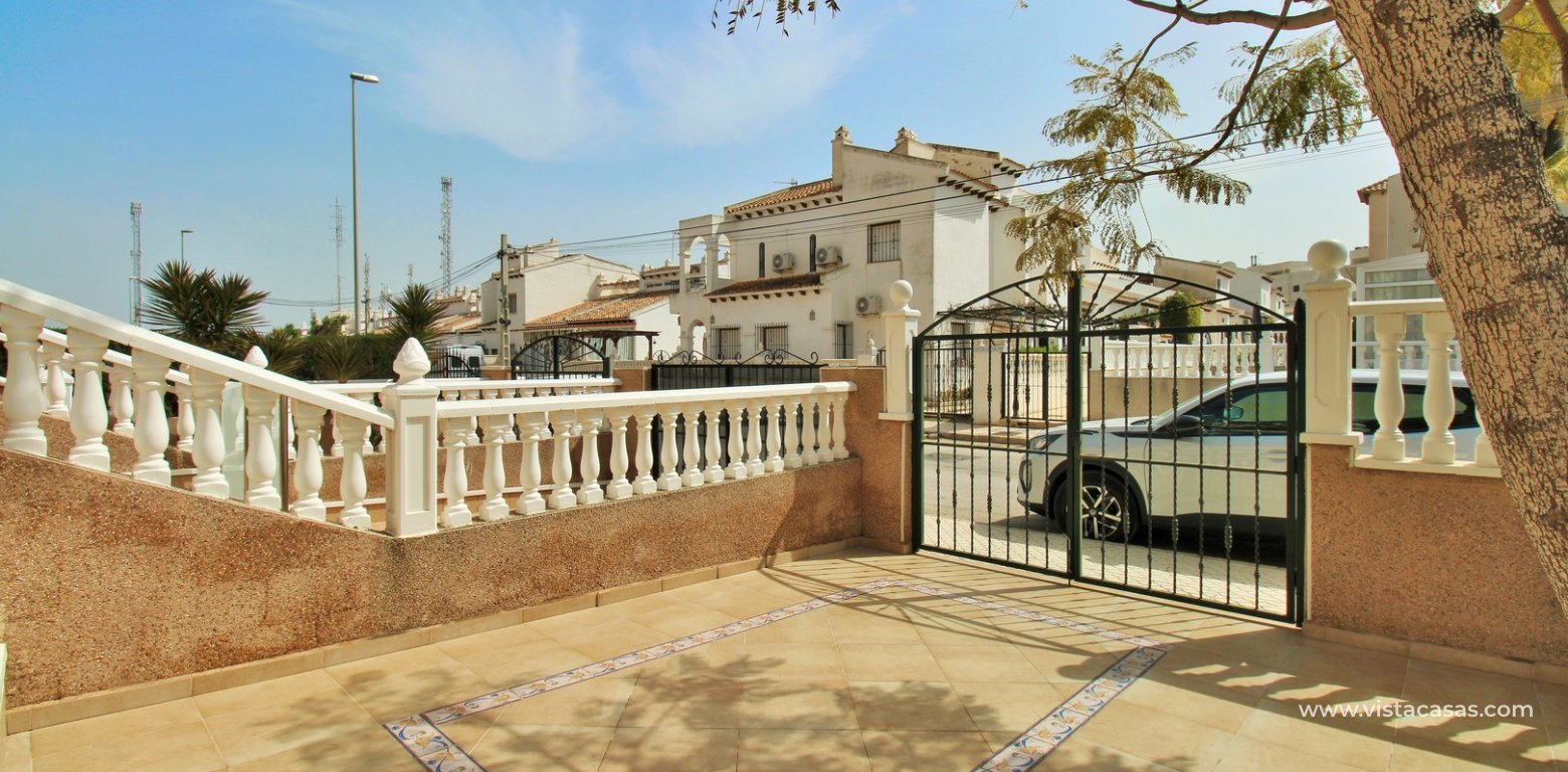 Townhouse for sale St James Hills Villamartin driveway