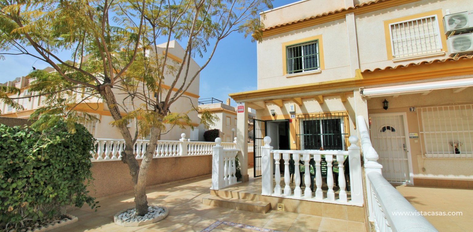 Townhouse for sale St James Hills Villamartin semi-detached