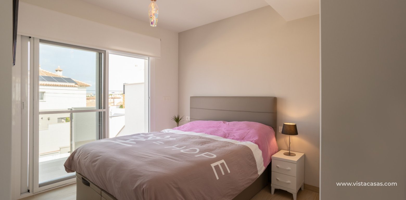 Resale - Apartment - Villamartin