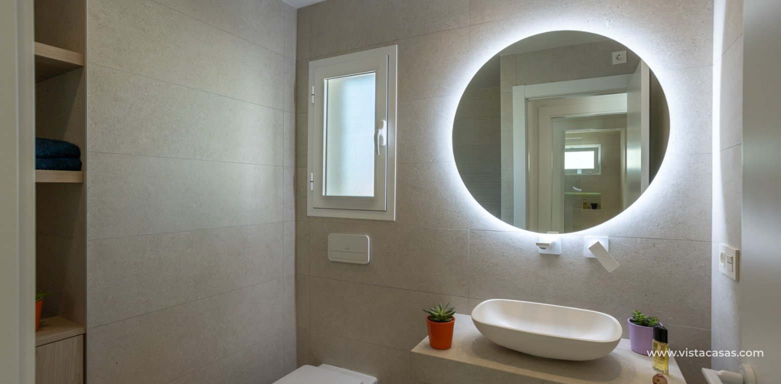 Resale - Apartment - Villamartin