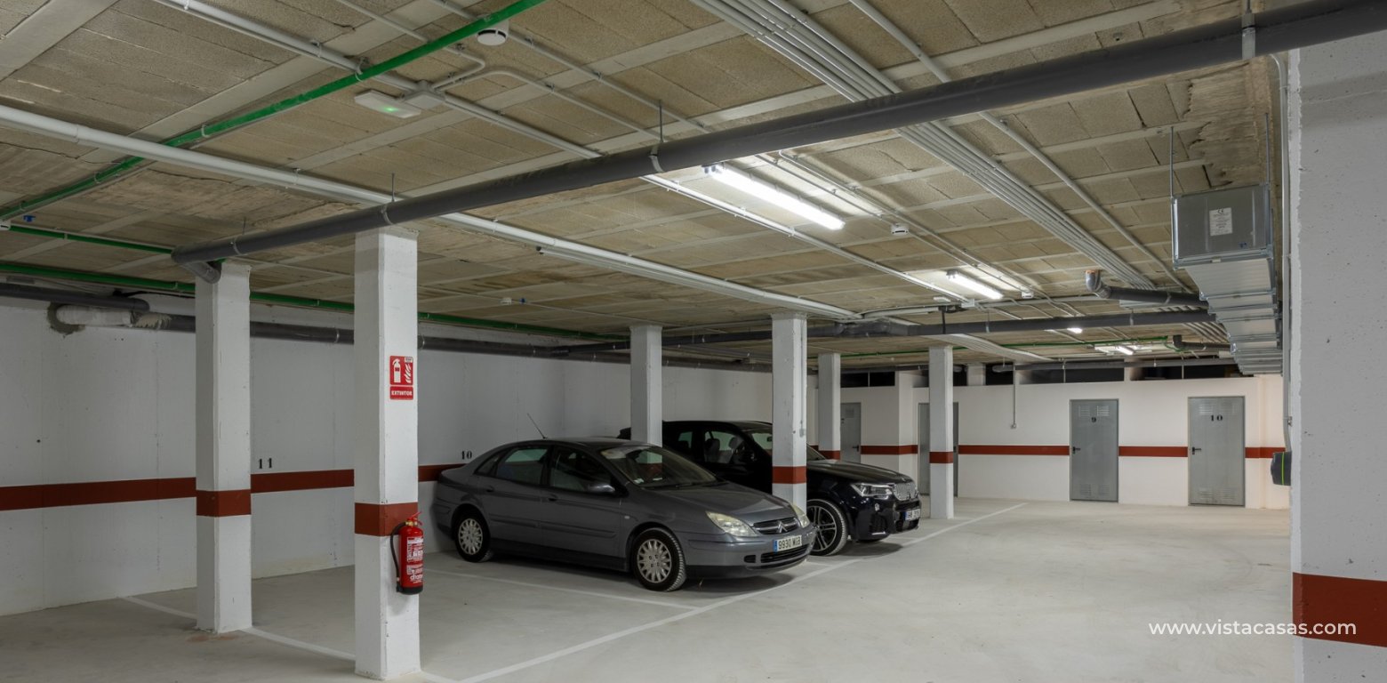 Resale - Apartment - Villamartin