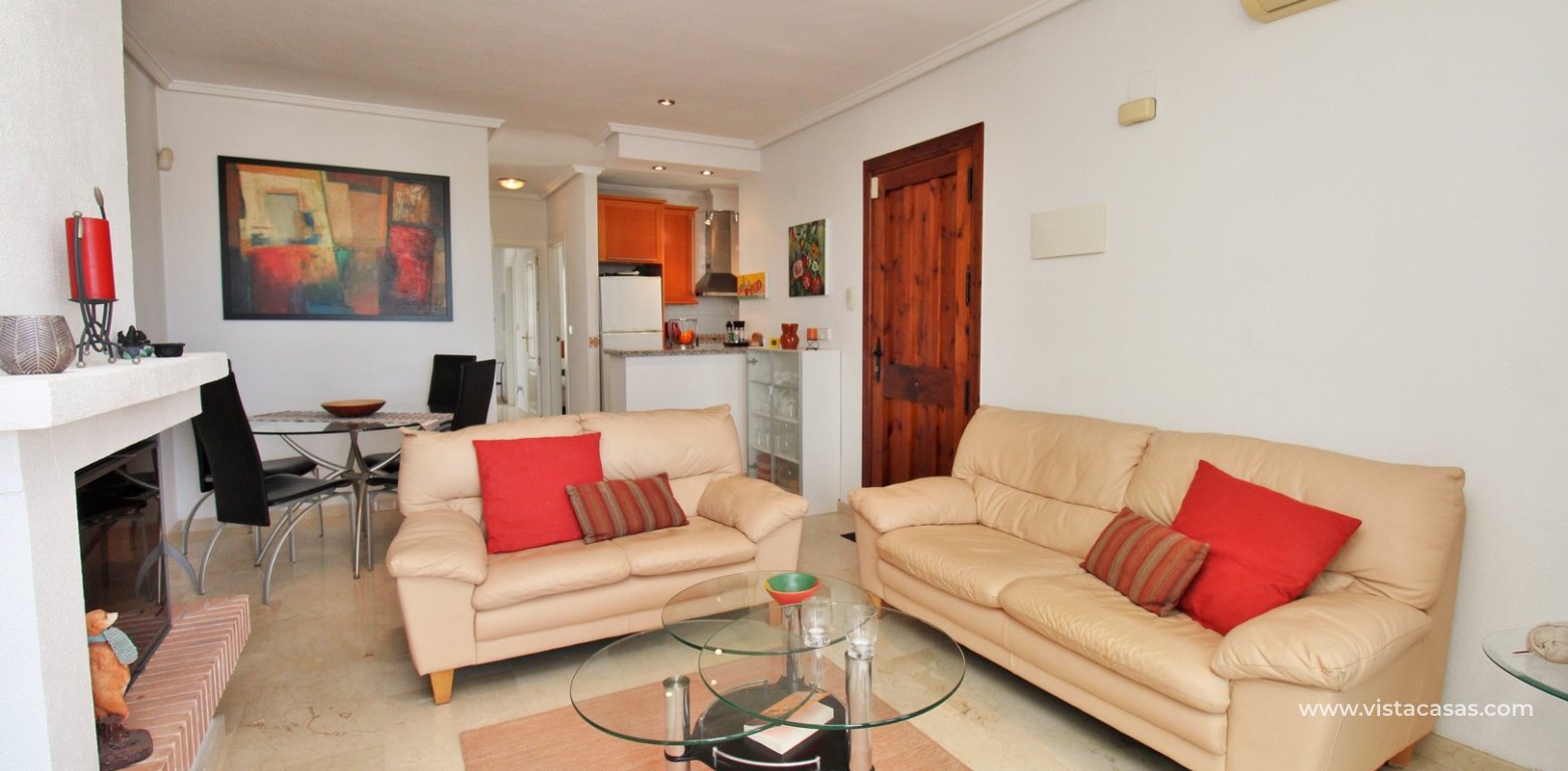 Top floor apartment for sale R3 Las Violetas Villamartin lounge
