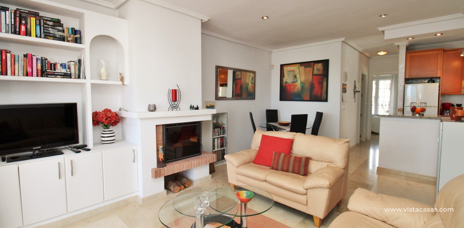 Top floor apartment for sale R3 Las Violetas Villamartin lounge 2