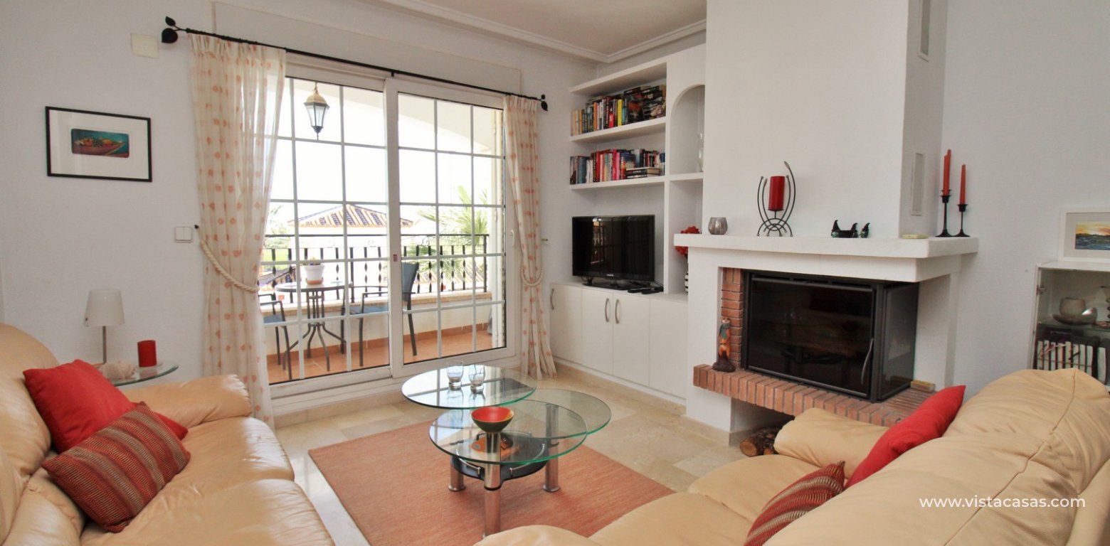 Top floor apartment for sale R3 Las Violetas Villamartin lounge 4