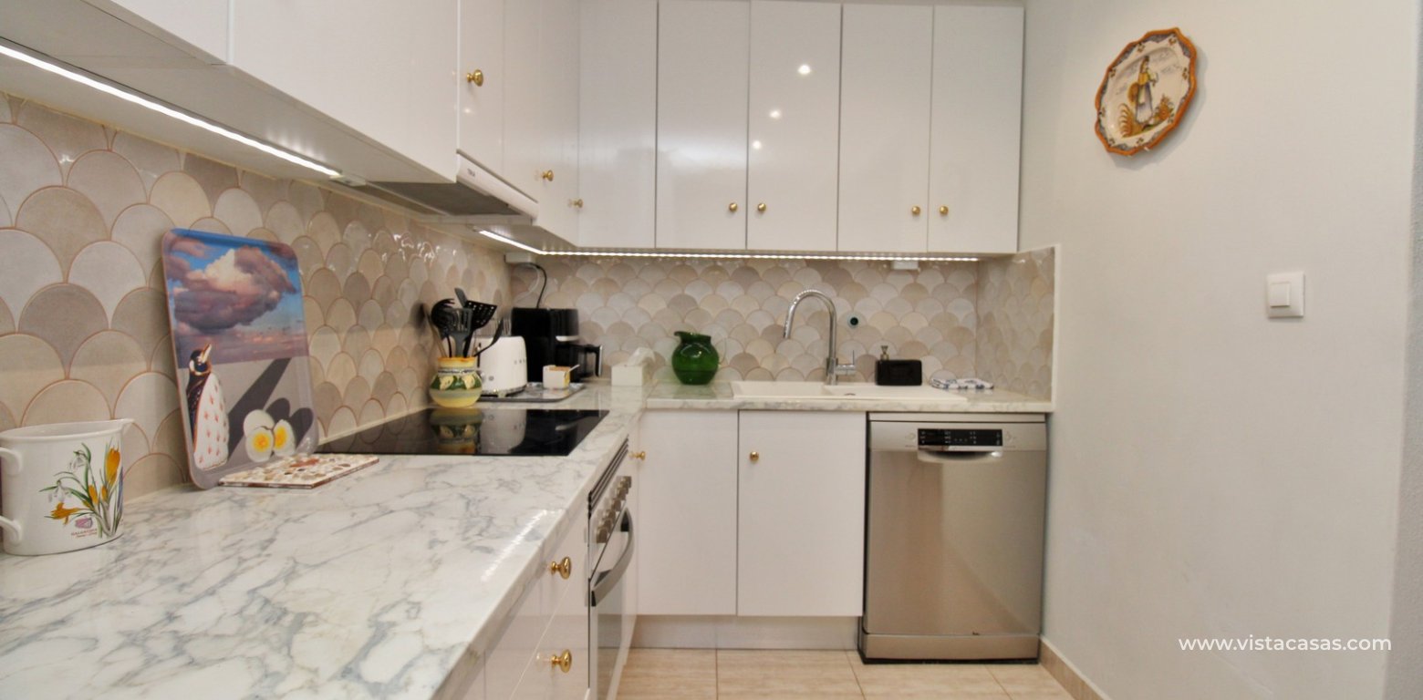 Apartment for sale Brisas y Golf 3 Los Dolses modern kitchen