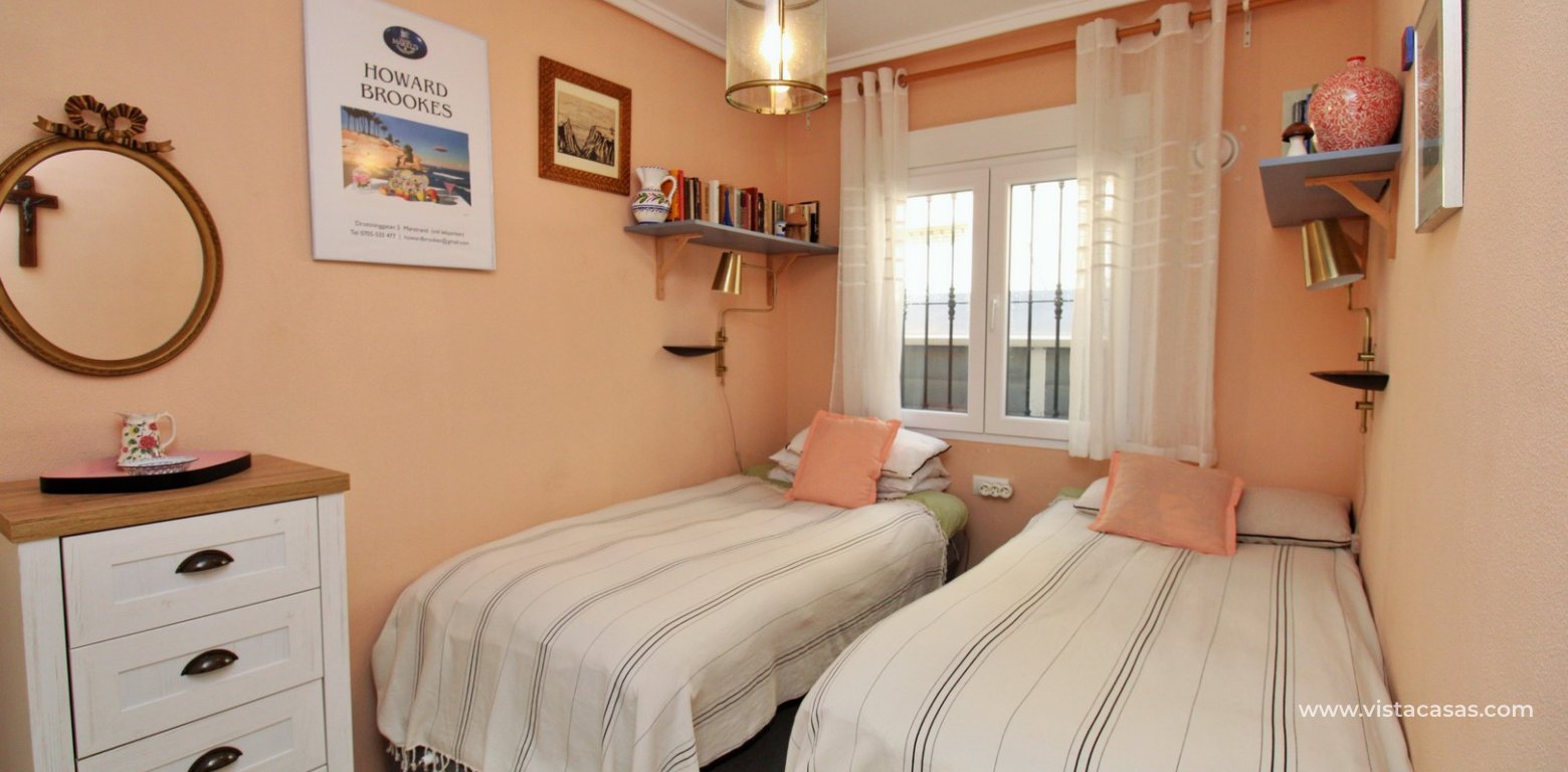 Apartment for sale Brisas y Golf 3 Los Dolses twin bedroom